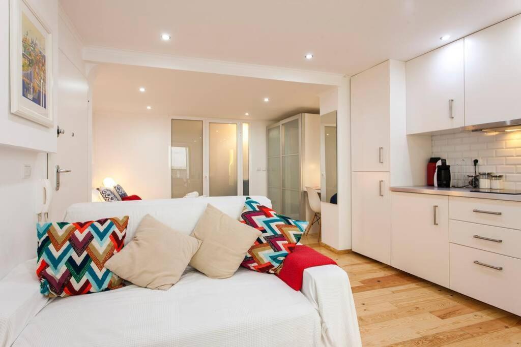 Charming Studio In Mouraria Lisboa Ngoại thất bức ảnh
